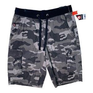 Sz small Airwalk Black and Gray Cargo Shorts with Elastic Waistband